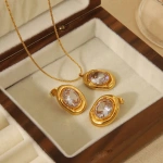 Σετ κολιέ και σκουλαρίκια επιχρυσωμένο ατσάλι ρευστό σχήμα και zircon-SET045 - Image 2