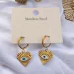 Ατσάλινα χρυσά κρικάκια με κρεμαστή καρδιά με μάτι - EA118 - Image 2