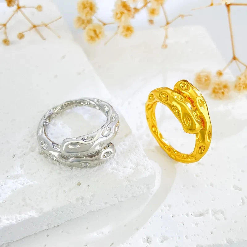 Δαχτυλίδι χρυσό κράμα με υφή σελήνης-R051 - Image 4