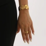 Βραχιόλι χρυσό ατσάλι γυαλιστερό σπιράλ-BR235 - Image 3